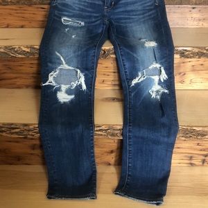 American Eagle skinny boyfriend jeans